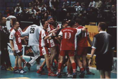 WFC2002f5b0003